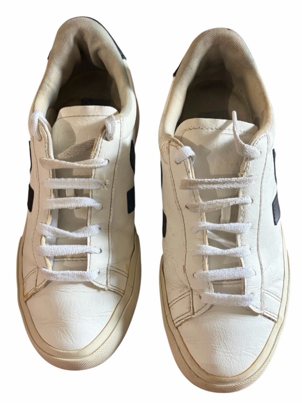 Veja Campo White Black Leather Sneackers size 8 Good Used Condition - Picture 2 of 8
